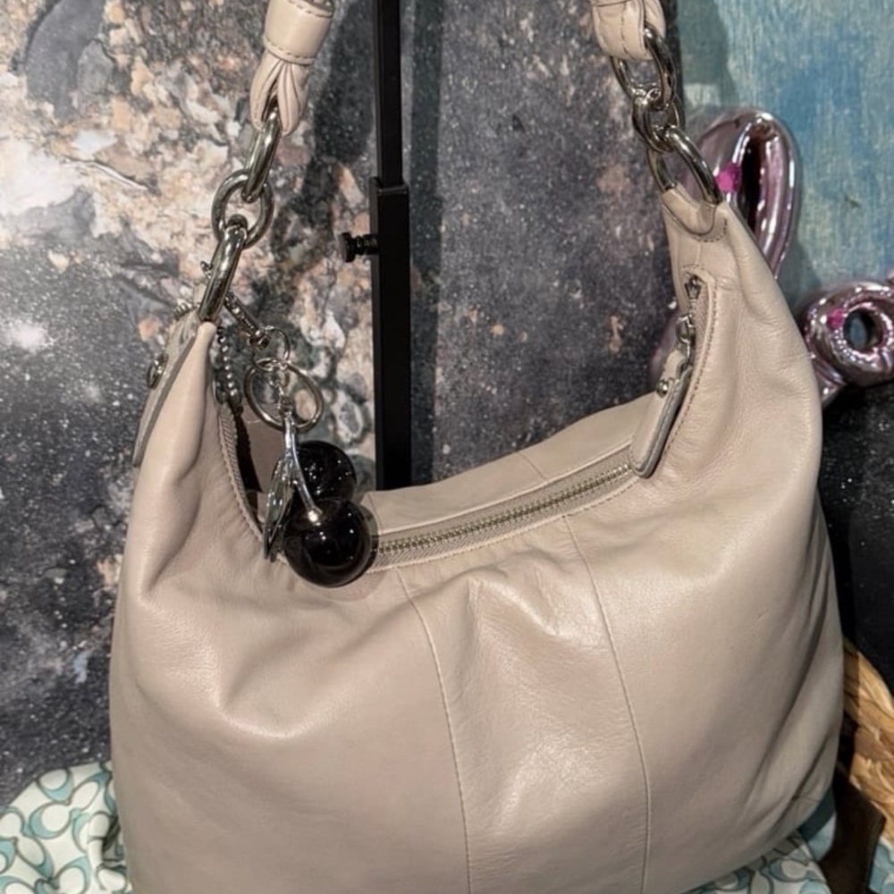 Coach Kristin SOLD SOLD Light Gray Taupe Leather Shoulder Bag EXCELLENT - Picture 3 of 12